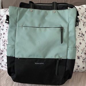 Sherpani convertible tote/backpack/crossbody